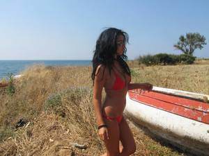 Photo of Marlene (18) from California dating profile