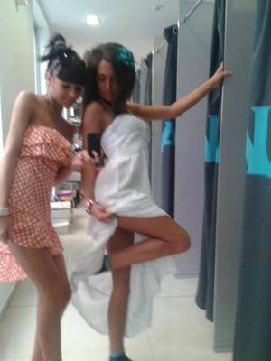 Meet Isabelle from Arizona (19) | Discreet Adult Dating