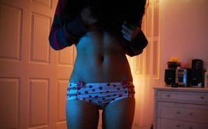 Local Massachusetts Profile: Tarah (21) | Older Men Welcome