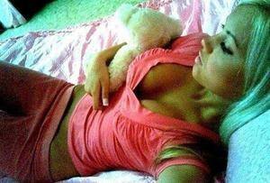 Nikki, 20 in California | Younger Adult Woman, Older Men