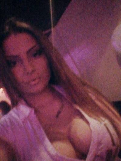 Carol, 25, Florida | No-Nonsense Hookup Profile