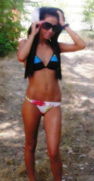 Carolyn (25) in Connecticut | Direct Adult Encounters