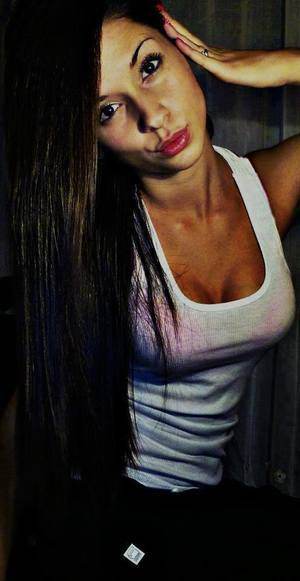 Rachel (19), Detroit, MI adult dating profile image