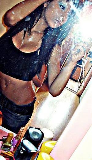 Connect with Eleanor (24) | Oregon Adult Fun