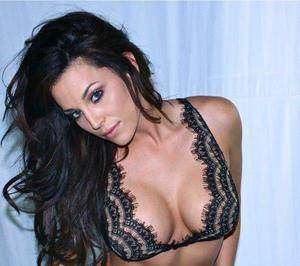 Makayla, 23, Ontario local dating profile photo