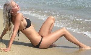 Meet Edith (27) from Wisconsin | Explicit Casual Dating