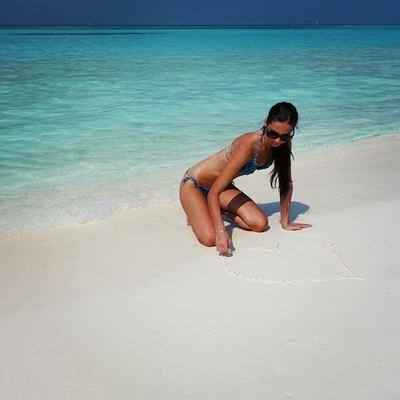 Local profile photo of Charlize, 29, in Racine, WI