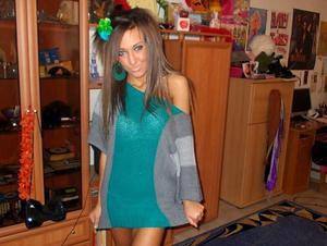 Meet Leanne (29) from Ontario | Explicit Casual Dating