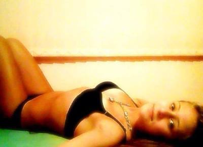 Mckenna, 18, Alberta | No-Nonsense Hookup Profile