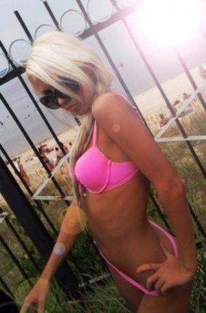Lilia (23), local adult profile photo in Florence, MS
