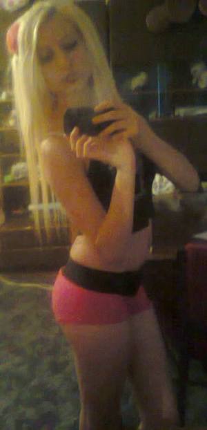 Aryanna (18) in Wisconsin | Direct Adult Encounters