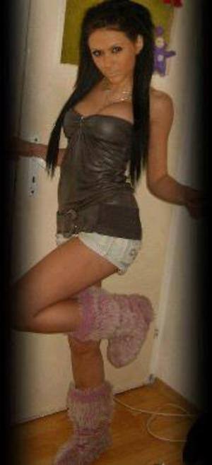 Meet Ashanti (28) from North Carolina | Explicit Casual Dating