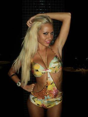 Marlee, 28, casual dating profile photo in Alberta