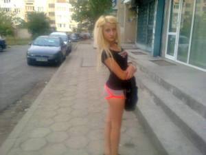 Meet Stefanie (18) from South Carolina | Explicit Casual Dating