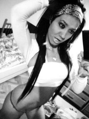 Whitney, 29, Doral, FL local dating profile photo