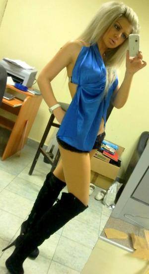 Connect with Emmalyn (29) | Connecticut Adult Fun