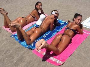 Connect with Elizabeth (26) | California Adult Fun