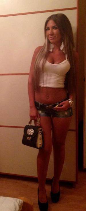 Christen (29) profile photo in Wisconsin