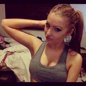 Vannesa is a cheater looking for a guy like you!