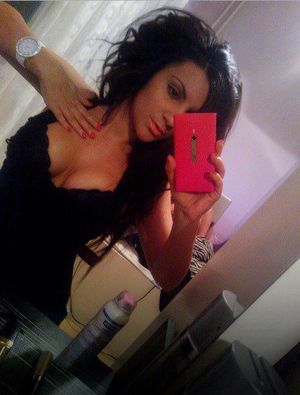 Julienne is a cheater looking for a guy like you!