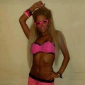 Juliane is a cheater looking for a guy like you!