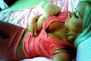 Leila from Tennessee is looking for adult webcam chat